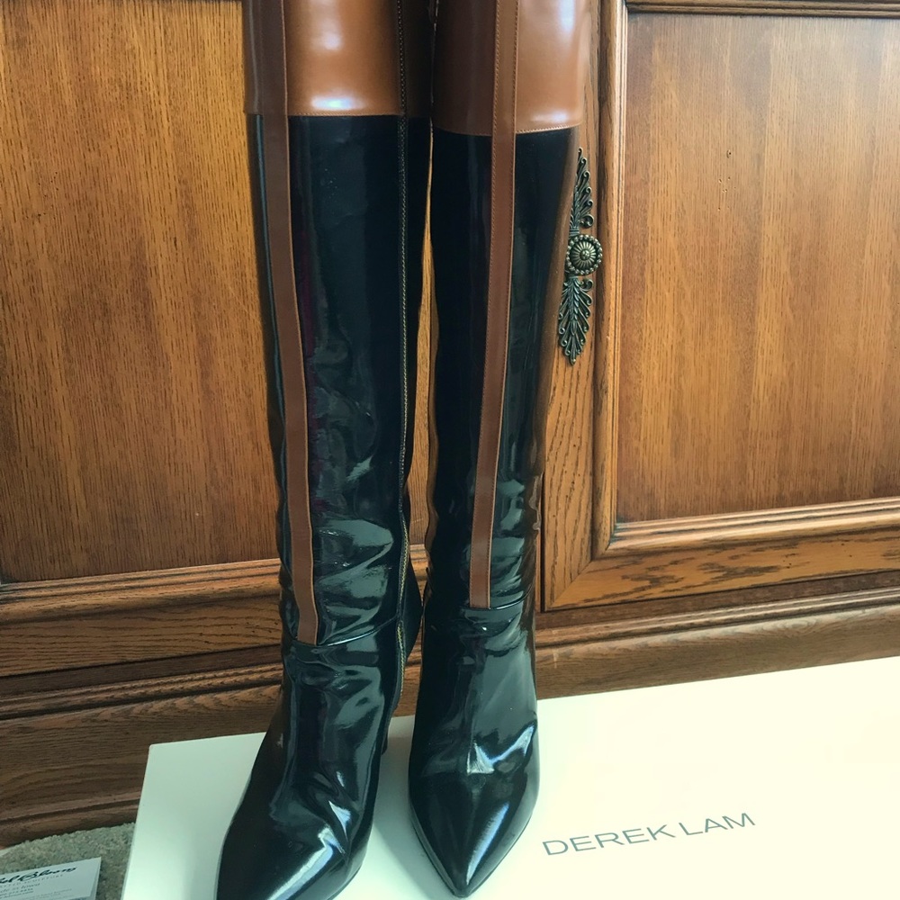 DEREK LAM Mia High Shaft Black/Toffee Boots w/Box, US 8